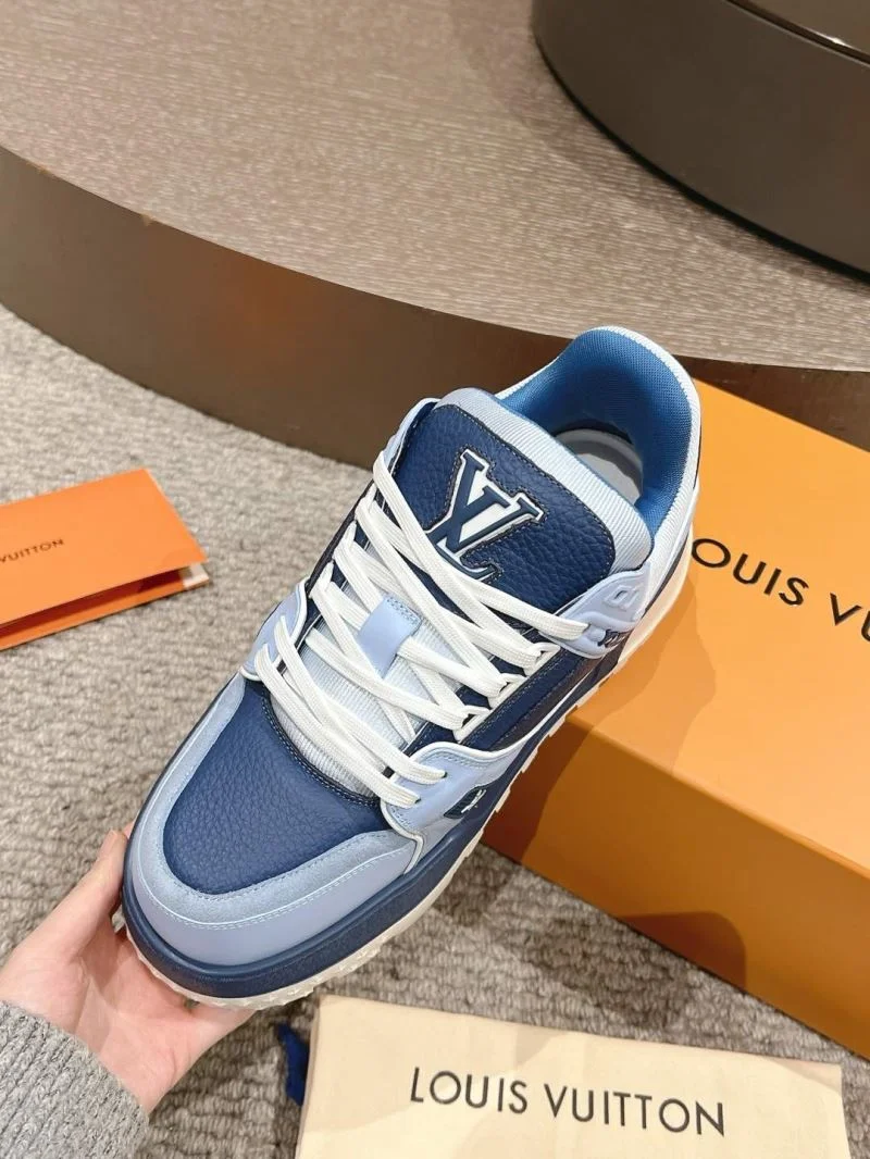 RelaxedFit Louis Vuitton Trainer Sneaker 32030