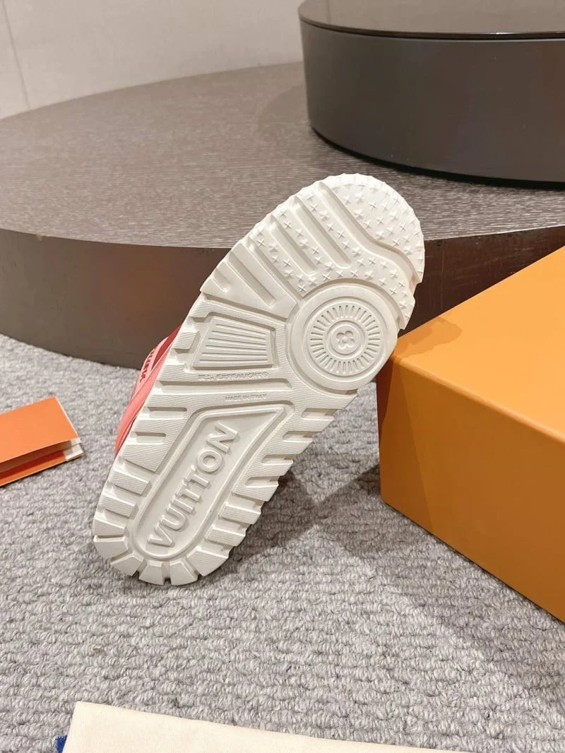 Louis Vuitton Trainer Sneaker FreshLook 32027