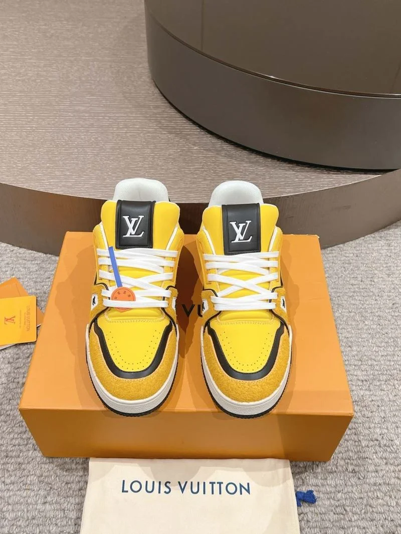 Louis Vuitton Trainer Sneaker TimelessDesign 32039