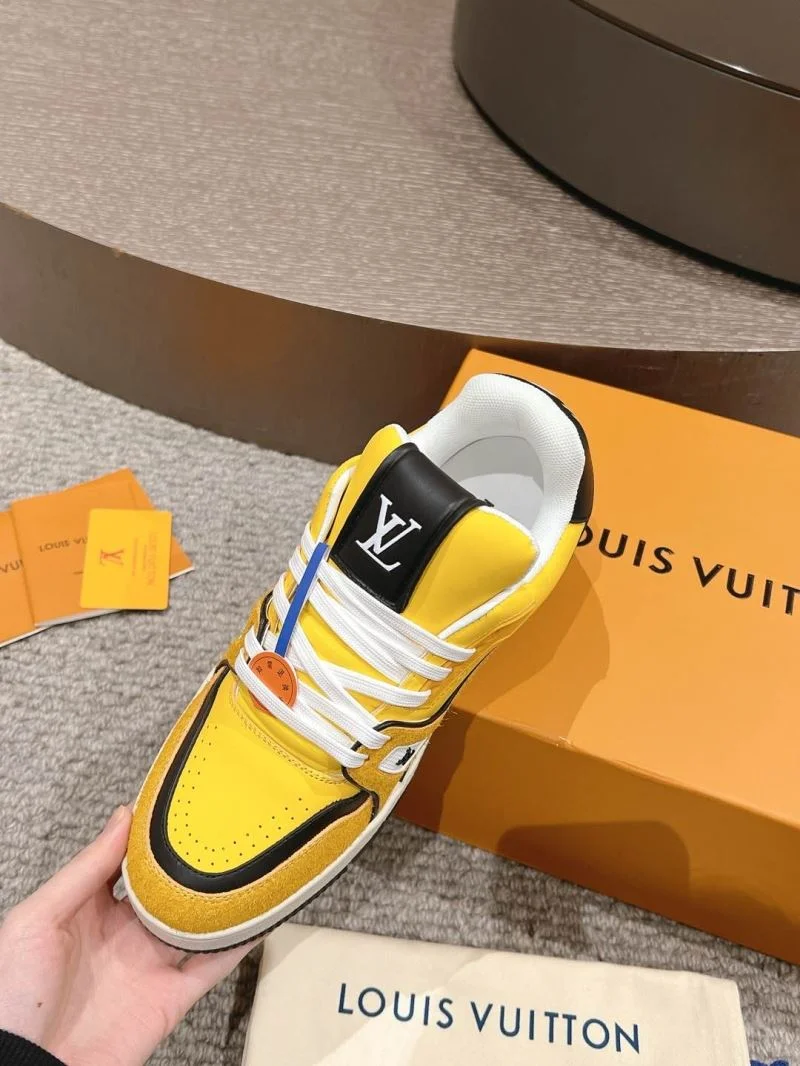 Louis Vuitton Trainer Sneaker TimelessDesign 32039
