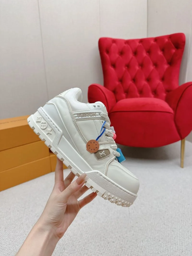 Packable Louis Vuitton Trainer Sneaker 31727