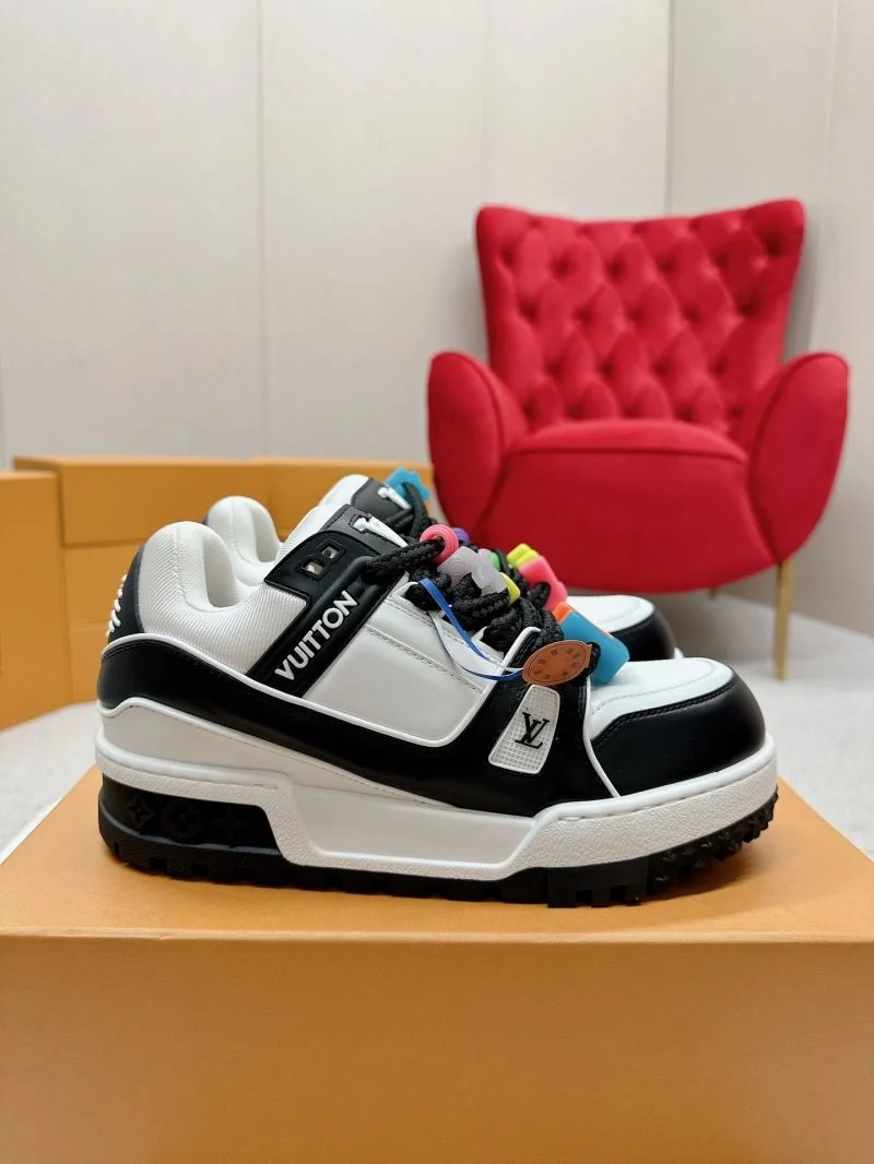 Louis Vuitton Trainer Sneaker MoistureWicking 31724
