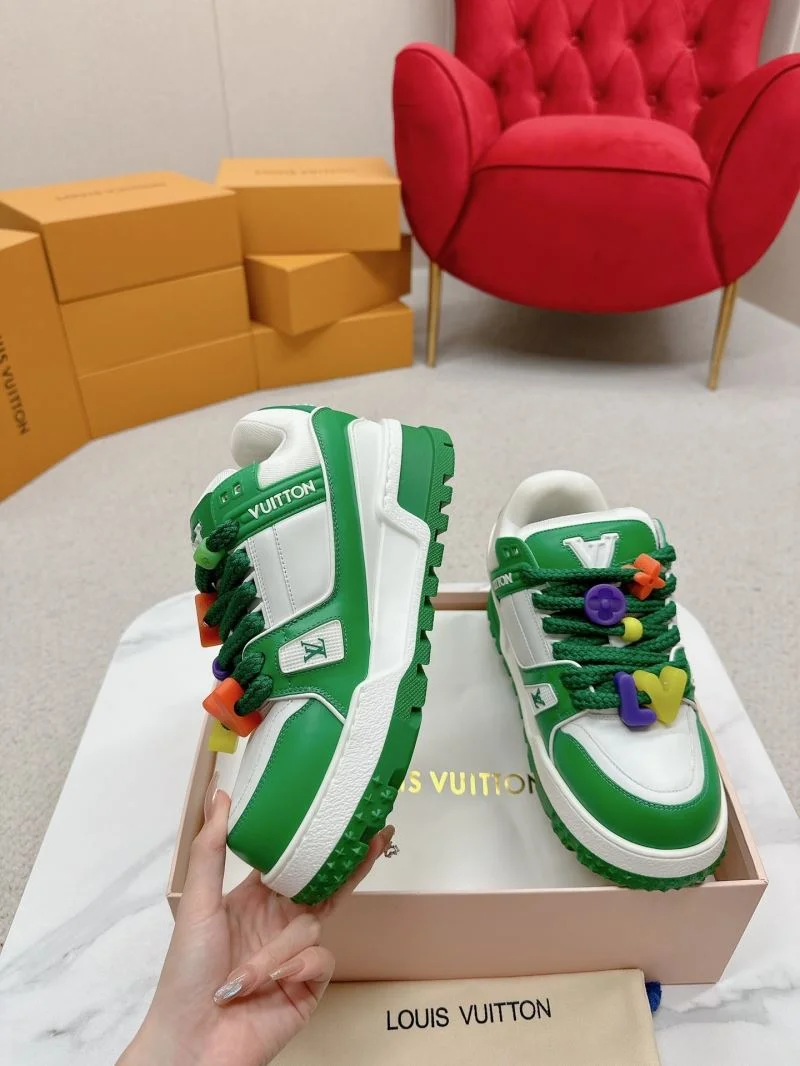 Louis Vuitton Trainer Sneaker Resilient 31725