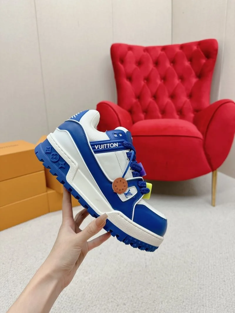Louis Vuitton Trainer Sneaker Popular 31723