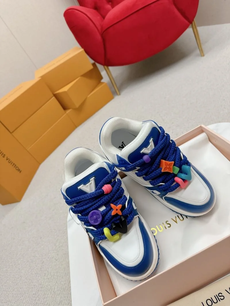 Louis Vuitton Trainer Sneaker Popular 31723