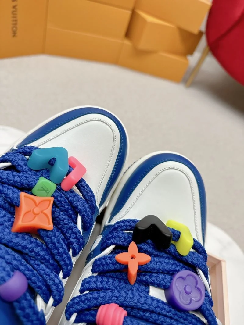 Louis Vuitton Trainer Sneaker Popular 31723