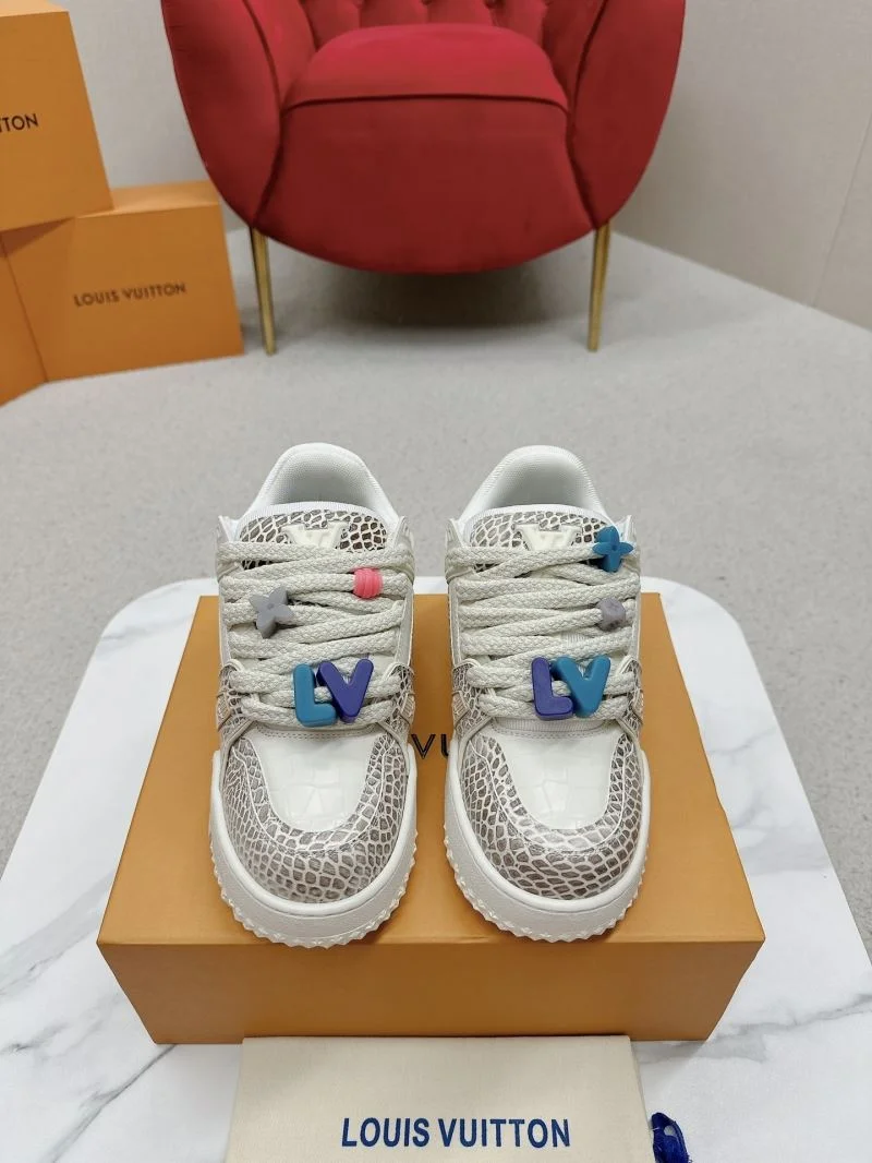 RelaxedFit Louis Vuitton Trainer Sneaker 31708