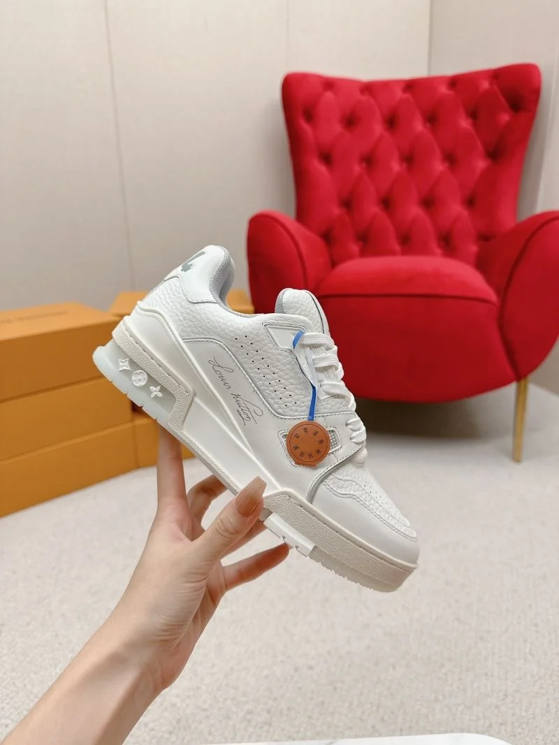 Louis Vuitton Trainer Sneaker HighQuality 31719