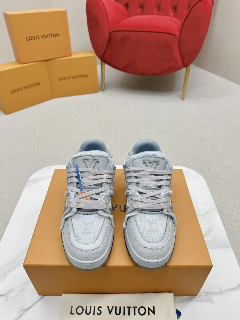 Contemporary Louis Vuitton Trainer Sneaker 31702