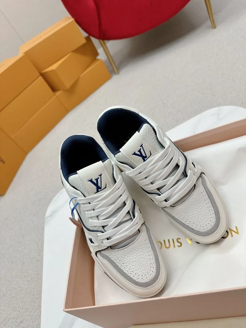 Louis Vuitton Trainer Sneaker Soft 31707
