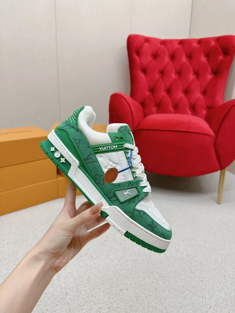 Louis Vuitton Trainer Sneaker WaterResistant 31715