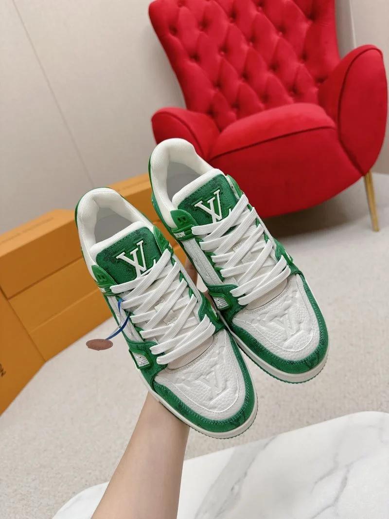 Louis Vuitton Trainer Sneaker WaterResistant 31715