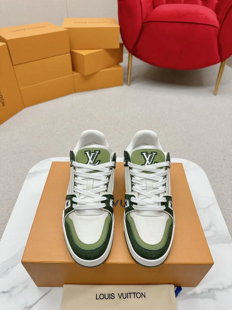 Louis Vuitton Trainer Sneaker Premium 31709