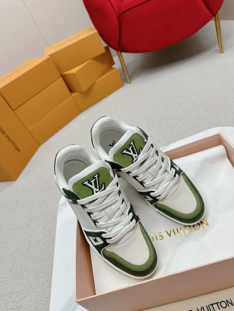 Louis Vuitton Trainer Sneaker Premium 31709