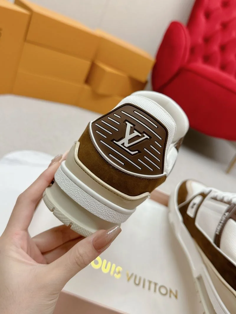 Youthful Louis Vuitton Trainer Sneaker 31701