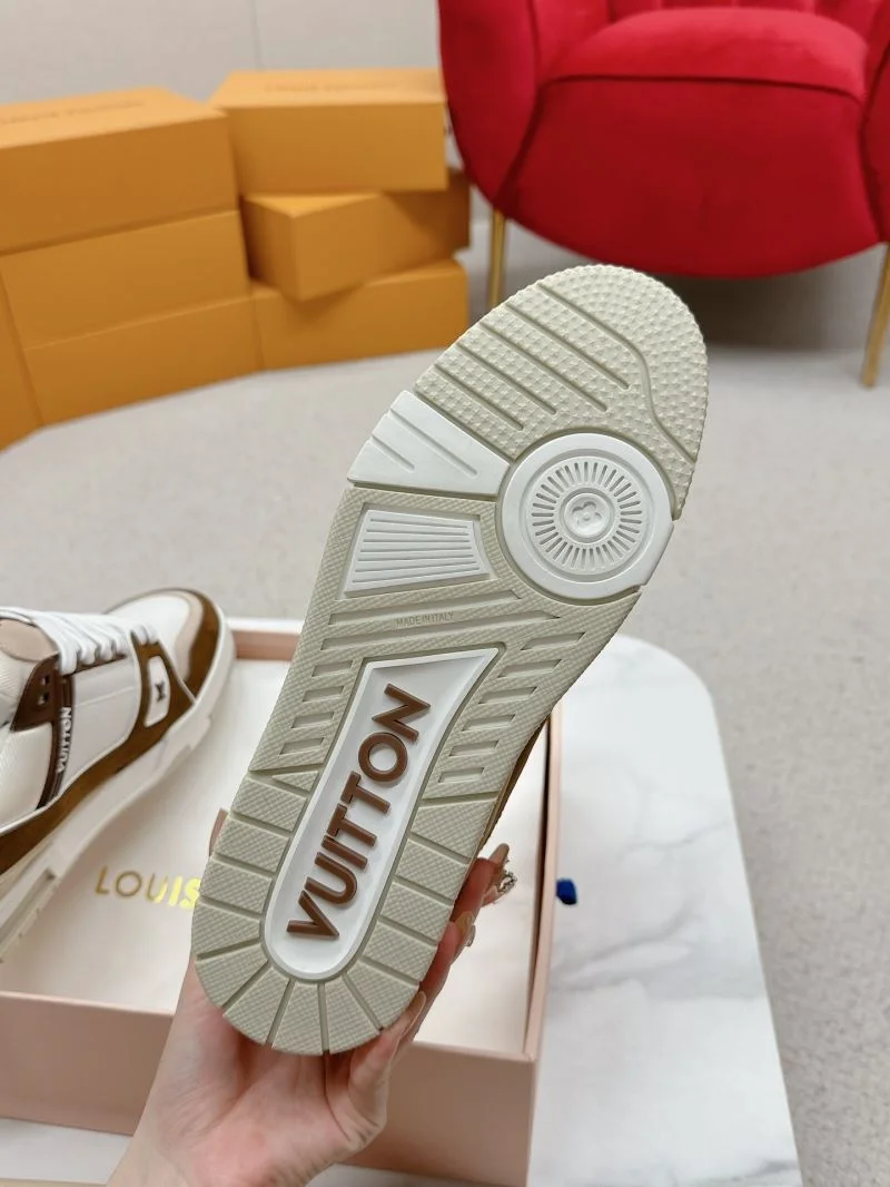 Youthful Louis Vuitton Trainer Sneaker 31701