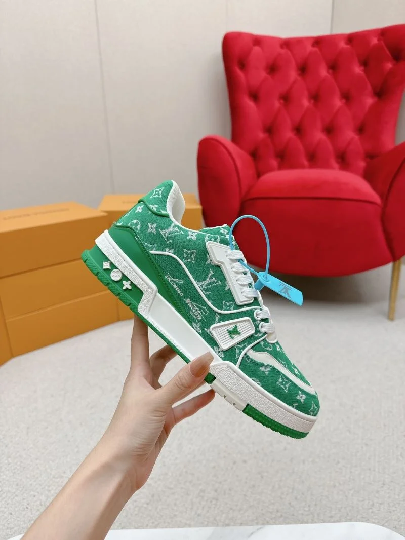 Louis Vuitton Trainer Sneaker Sleek 31710