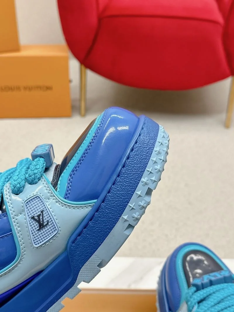 Louis Vuitton Trainer Sneaker Durable 31720