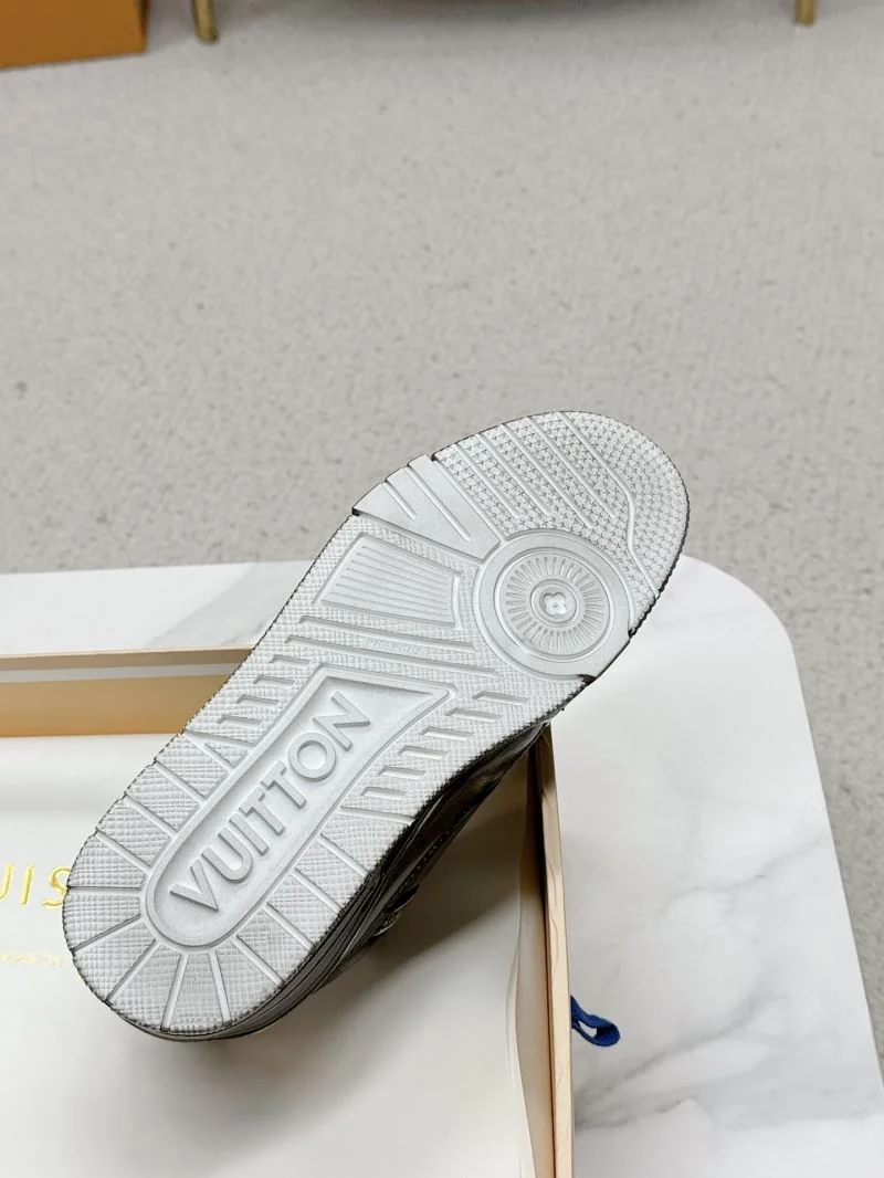 Louis Vuitton Trainer Sneaker DailyWear 31694