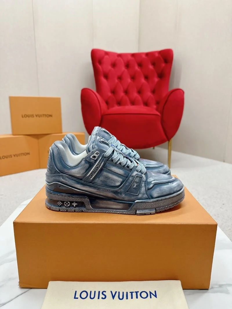 Louis Vuitton Trainer Sneaker Neat 31691