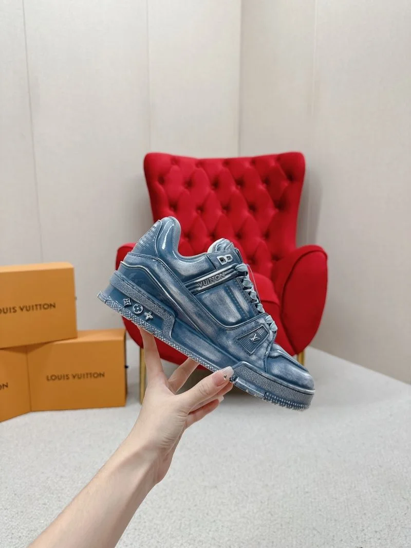 Louis Vuitton Trainer Sneaker Neat 31691