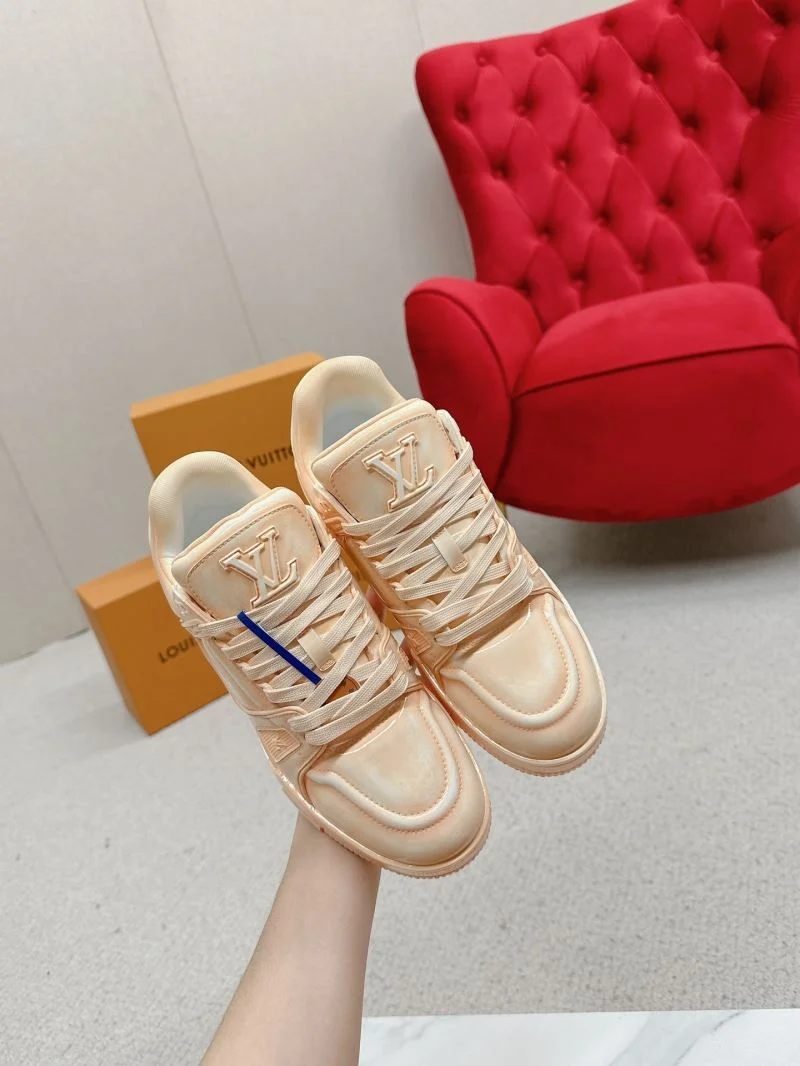 Louis Vuitton Trainer Sneaker Elegant 31689