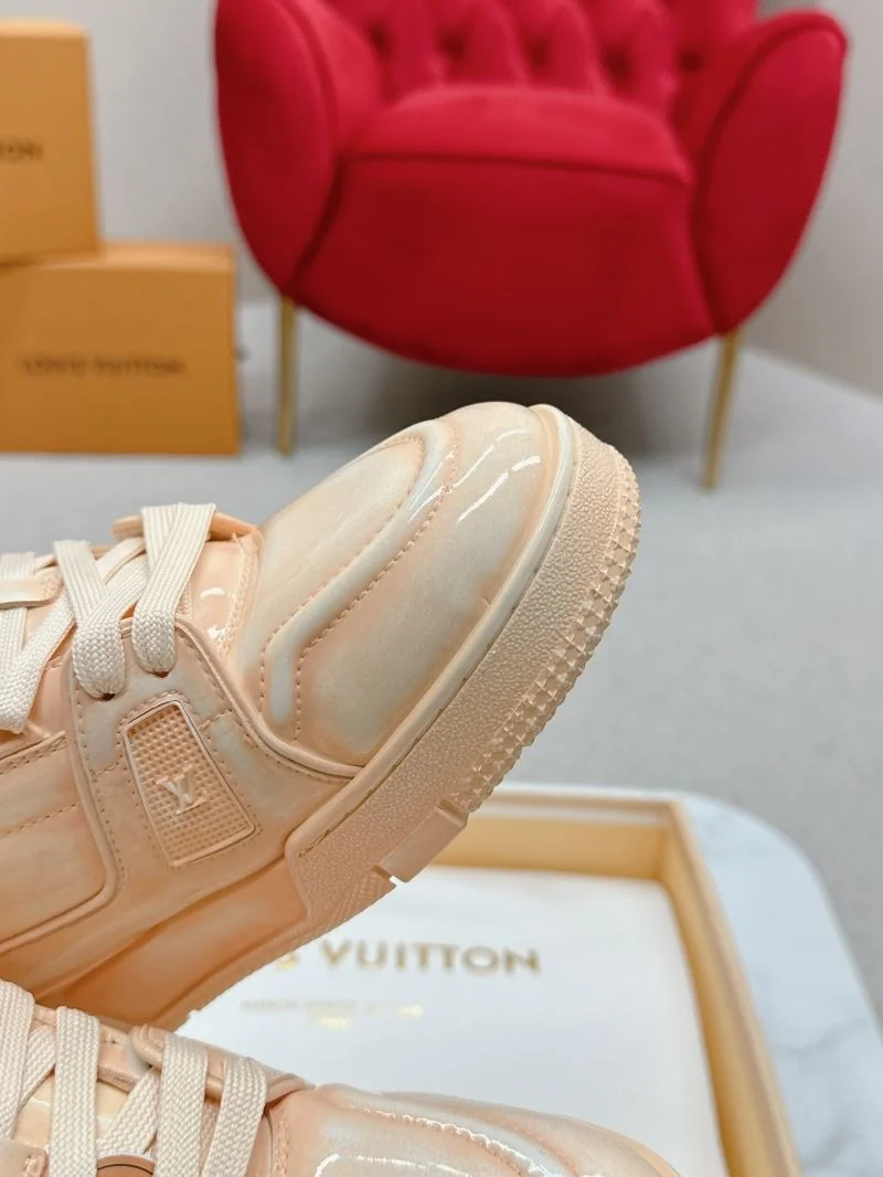 Louis Vuitton Trainer Sneaker Elegant 31689