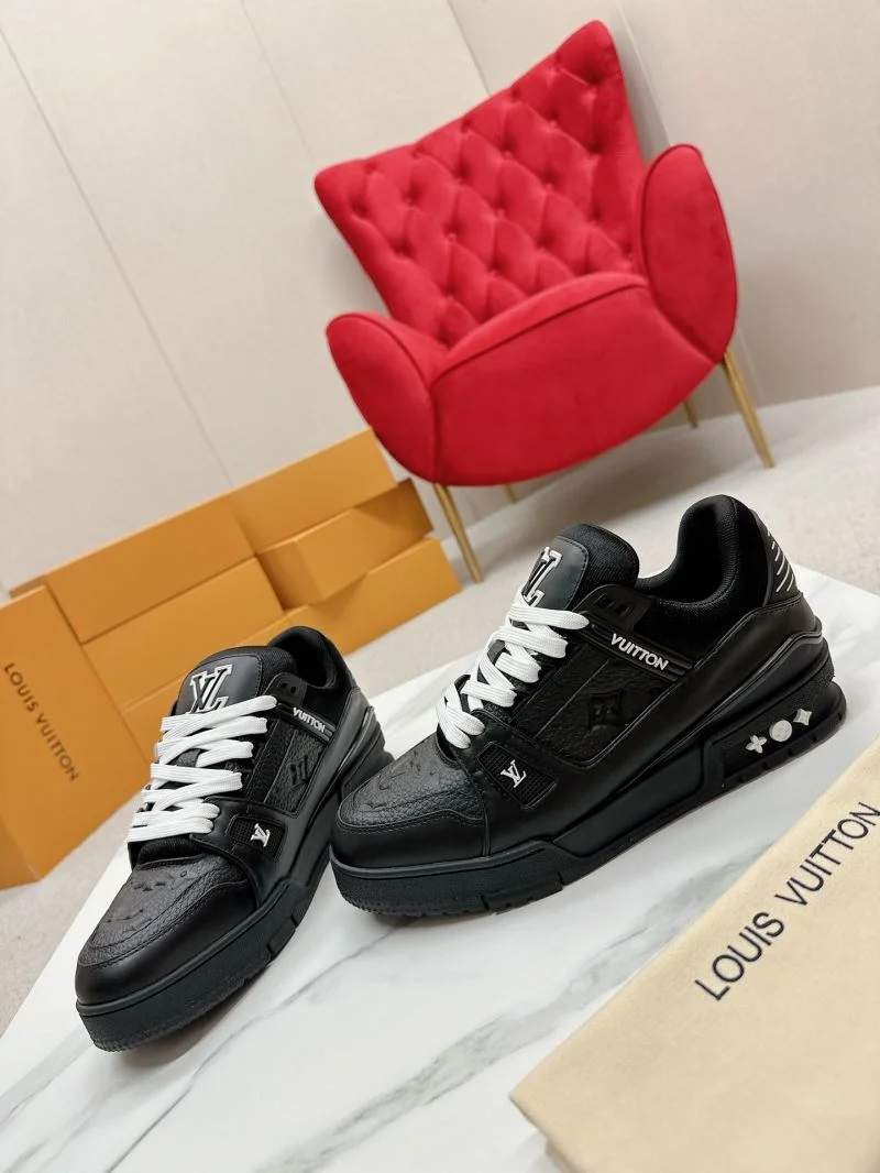 Louis Vuitton Trainer Sneaker StreetReady 31693