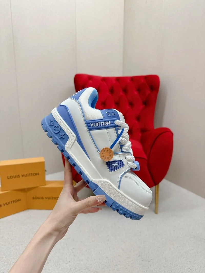Stylish Louis Vuitton Trainer Sneaker 31688