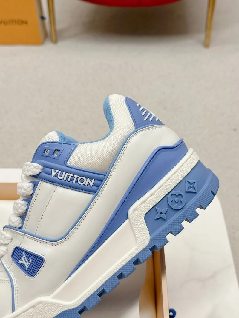 Stylish Louis Vuitton Trainer Sneaker 31688