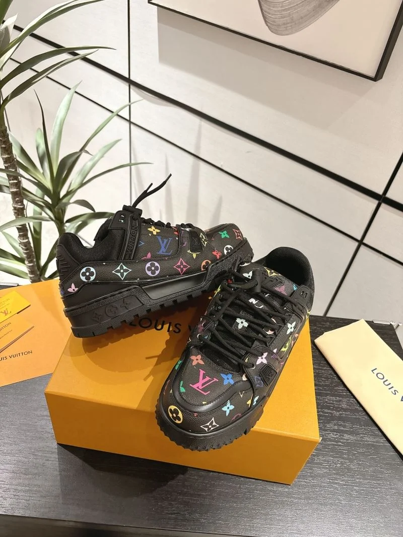 Louis Vuitton Trainer Sneaker Classic 31686