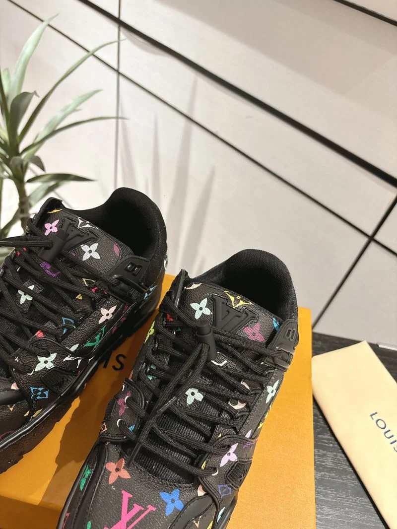 Louis Vuitton Trainer Sneaker Classic 31686