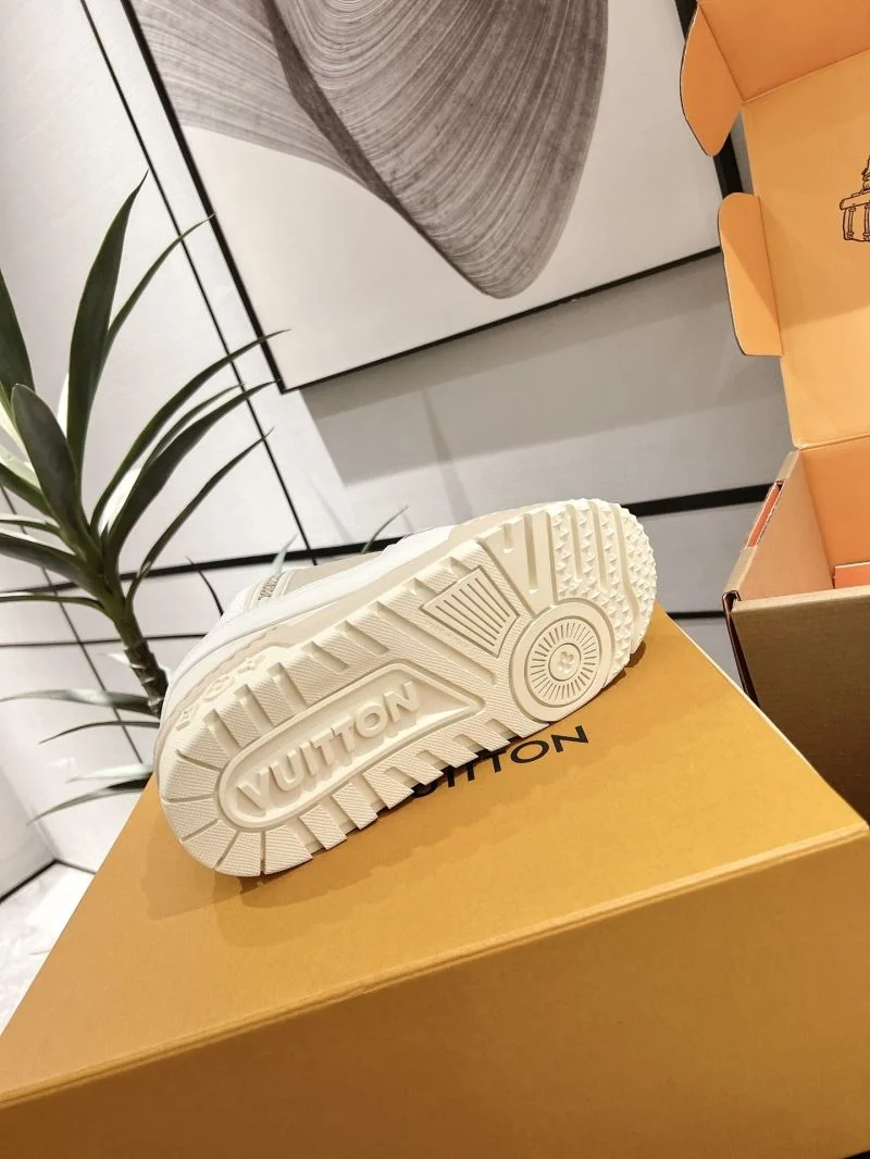 Louis Vuitton Trainer Sneaker StreetReady 31684