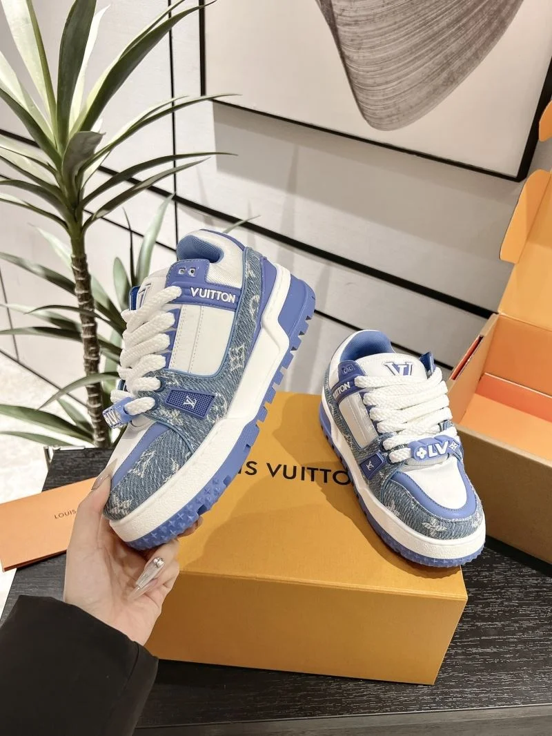 Stylish Louis Vuitton Trainer Sneaker 31680