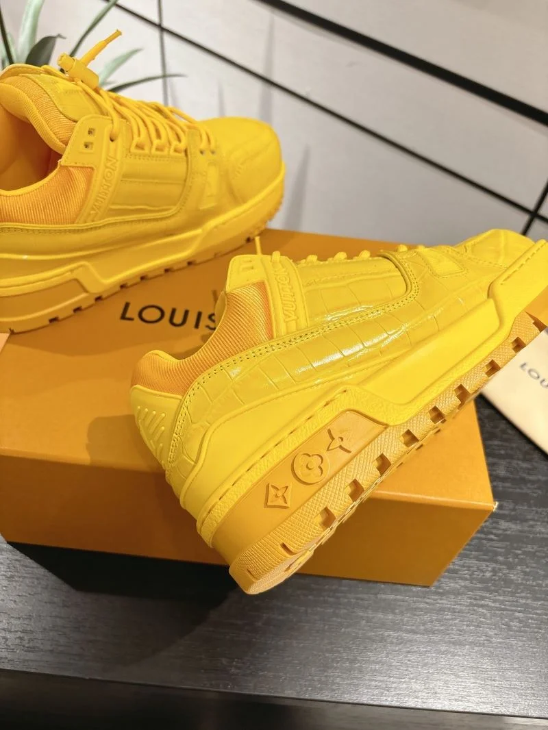 Louis Vuitton Trainer Sneaker Soft 31679