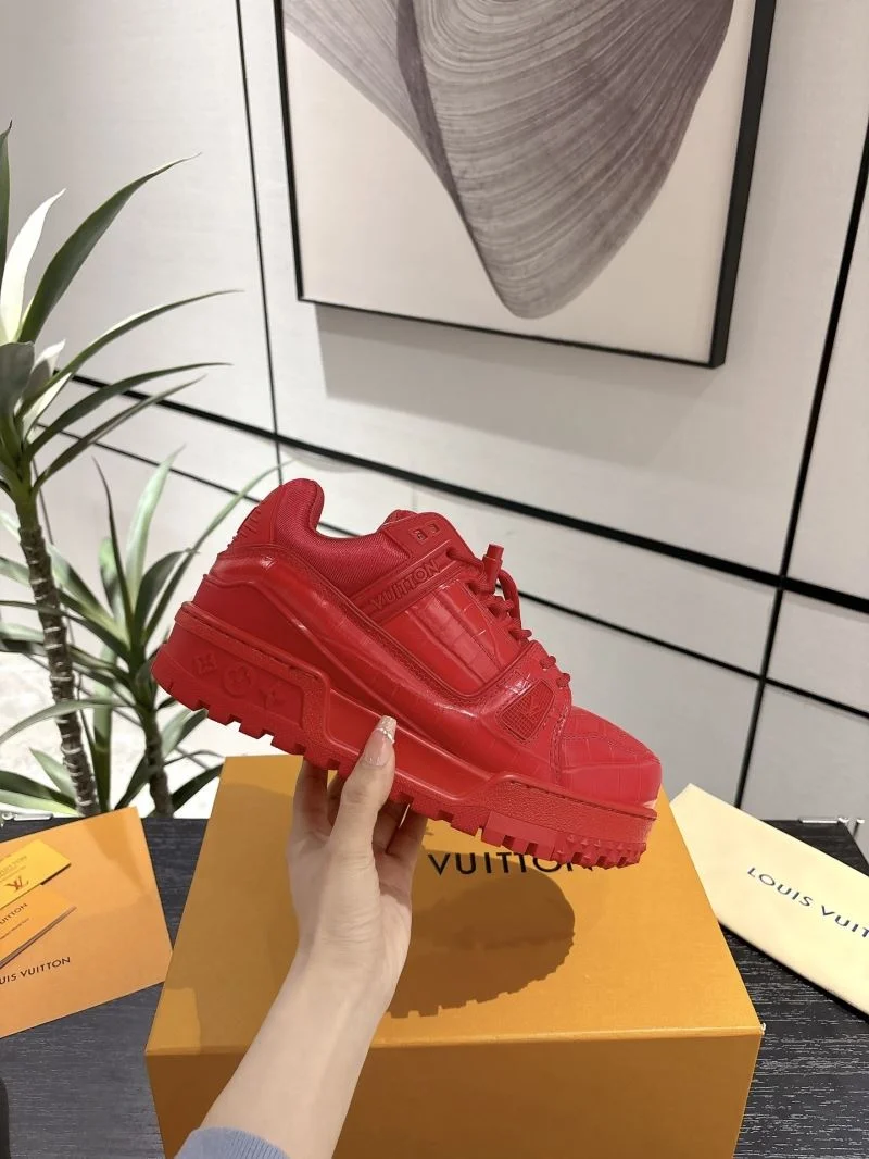 WrinkleFree Louis Vuitton Trainer Sneaker 31675