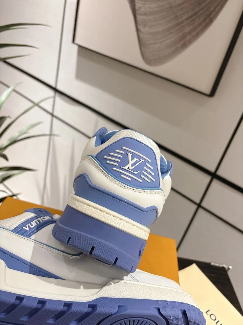 Louis Vuitton Trainer Sneaker Vibrant 31659