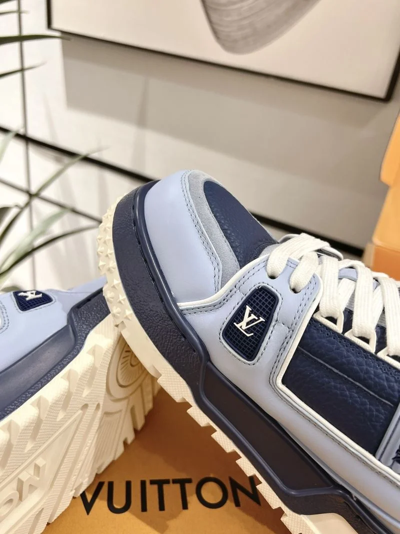 Sophisticated Louis Vuitton Trainer Sneaker 31673