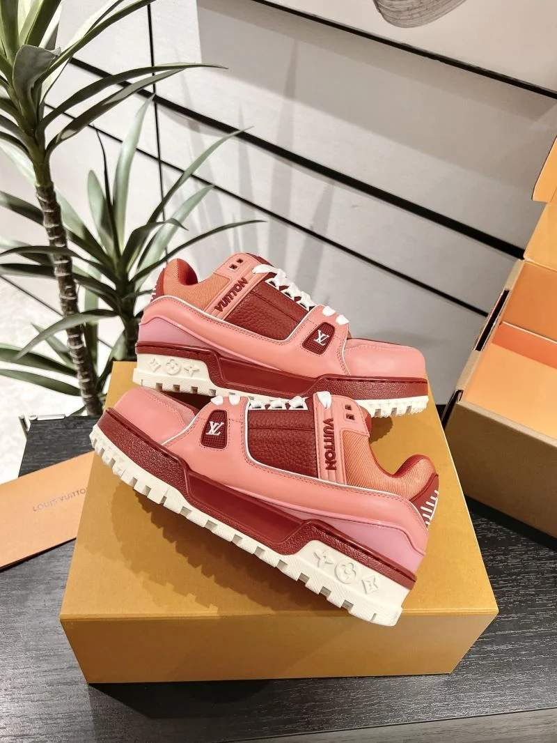Neat Louis Vuitton Trainer Sneaker 31661