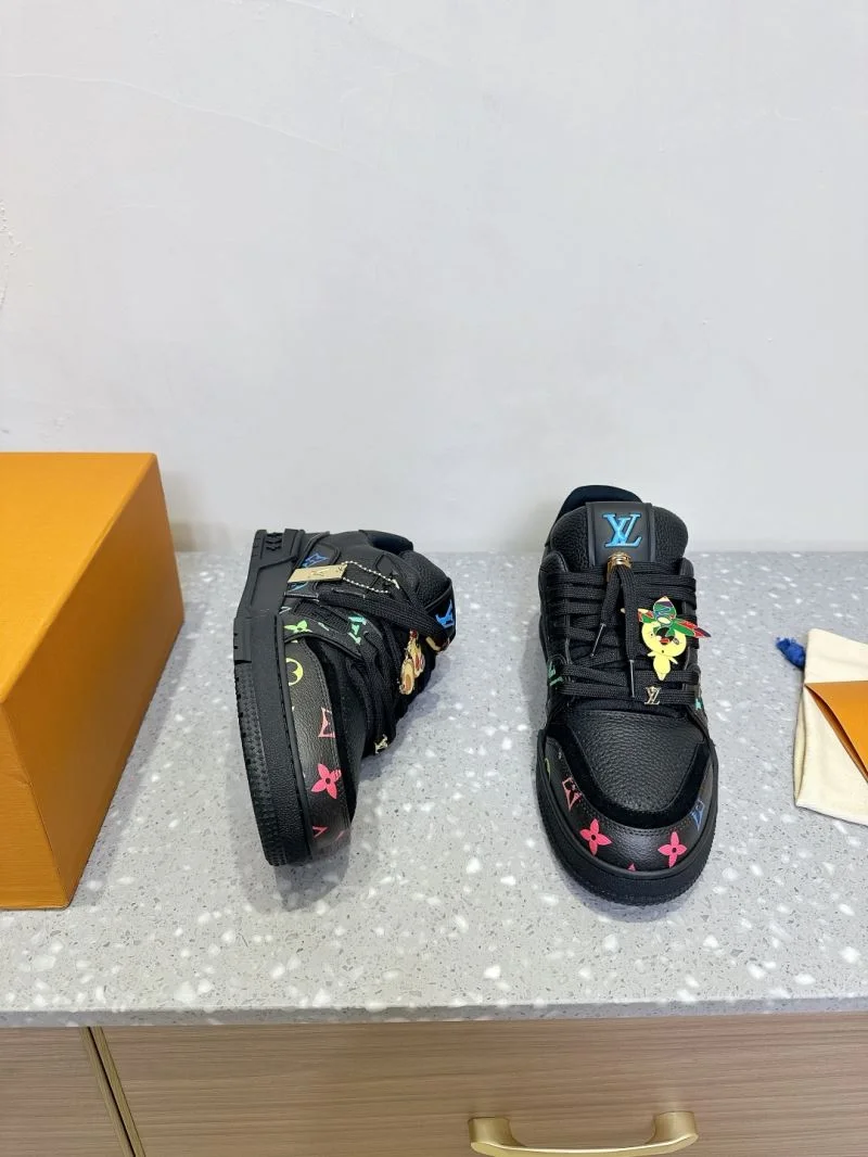 Trendsetting Louis Vuitton Trainer Sneaker 31674