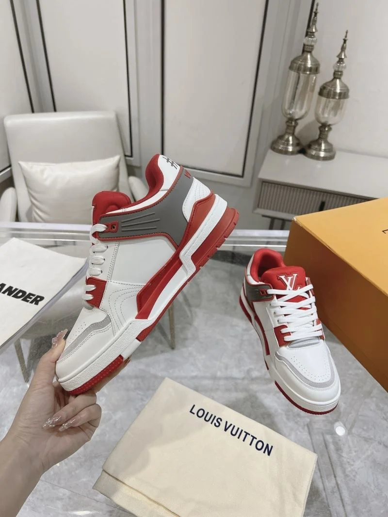 OnTrend Louis Vuitton Trainer Sneaker 31656