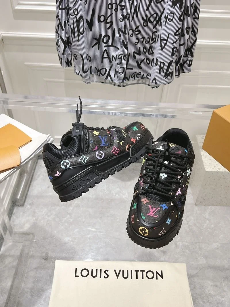 Louis Vuitton Trainer Sneaker Modern 31668
