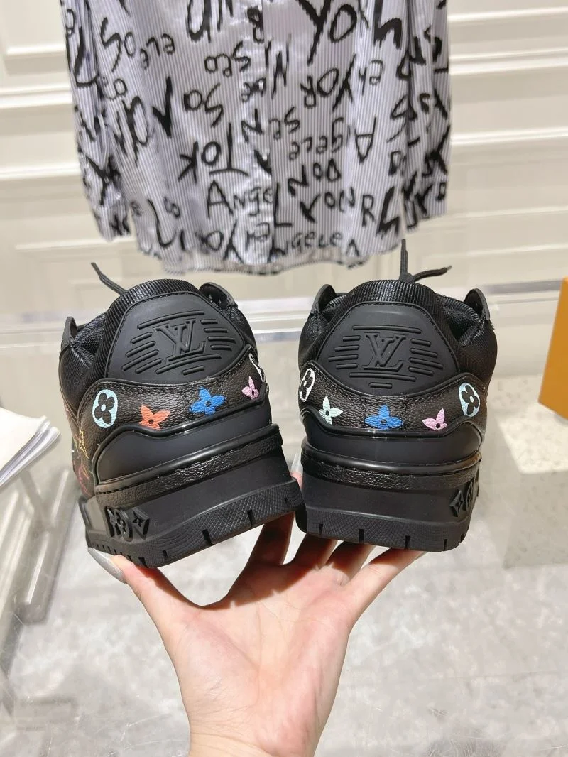 Louis Vuitton Trainer Sneaker Modern 31668