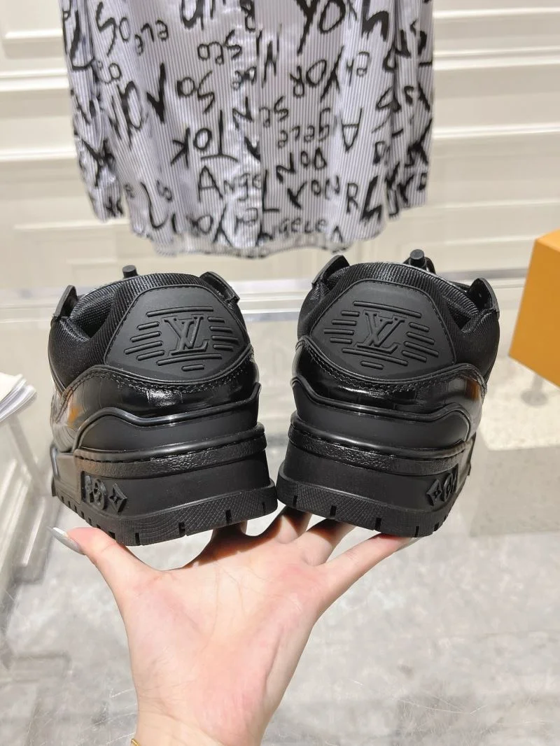 Louis Vuitton Trainer Sneaker ZipUp 31672