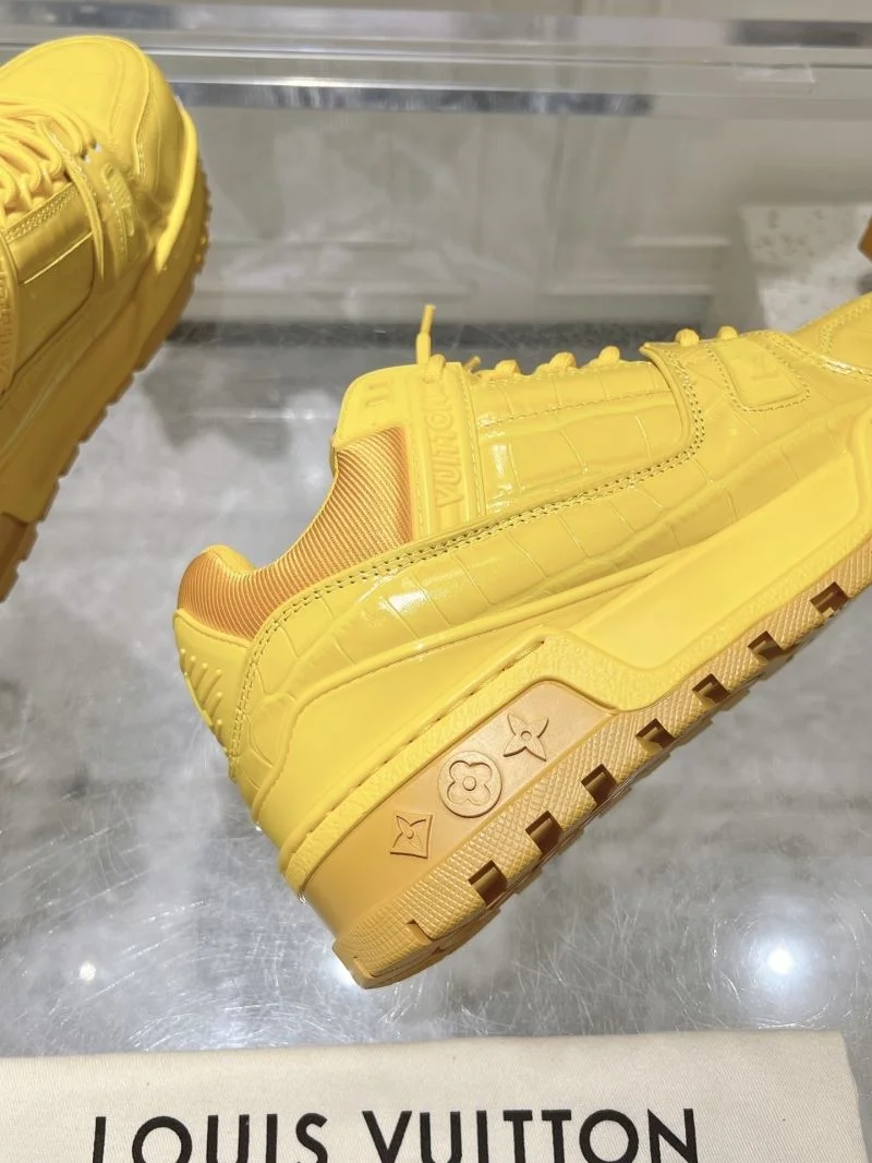Louis Vuitton Trainer Sneaker SoftTouch 31660