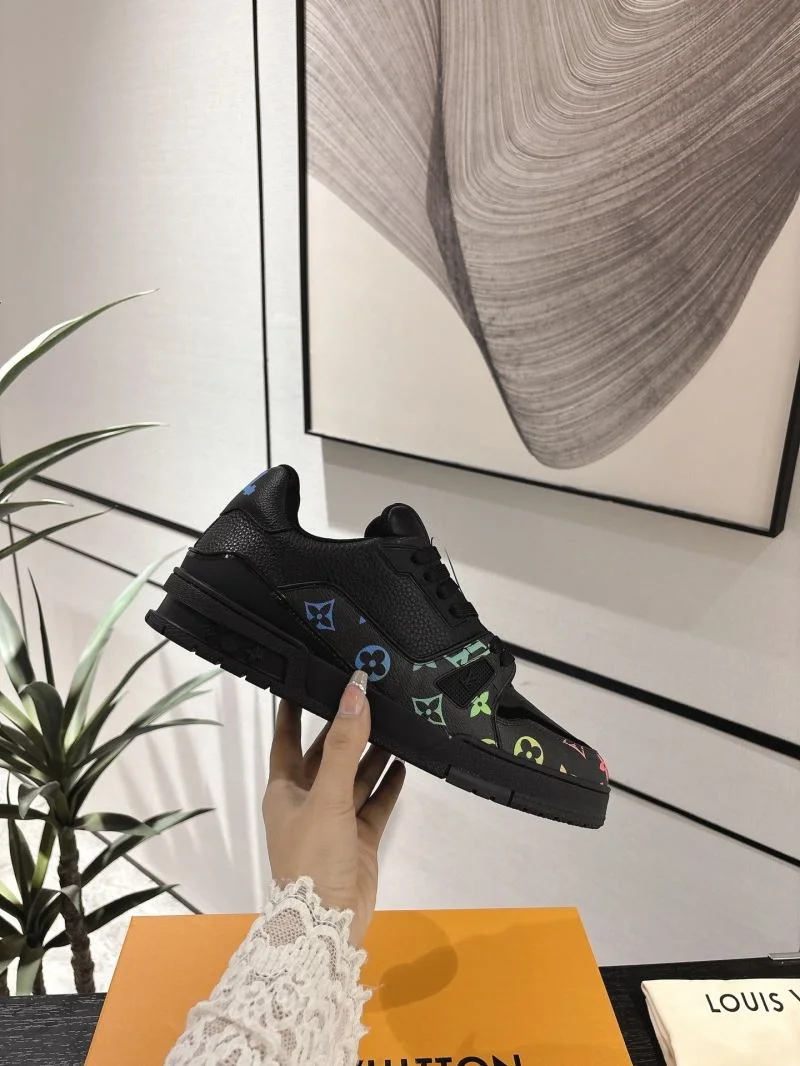 WrinkleFree Louis Vuitton Trainer Sneaker 31666