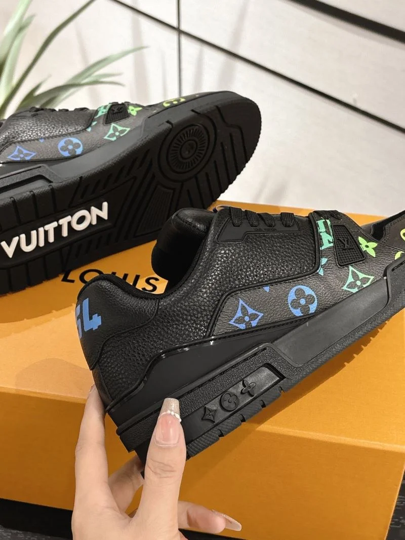 WrinkleFree Louis Vuitton Trainer Sneaker 31666