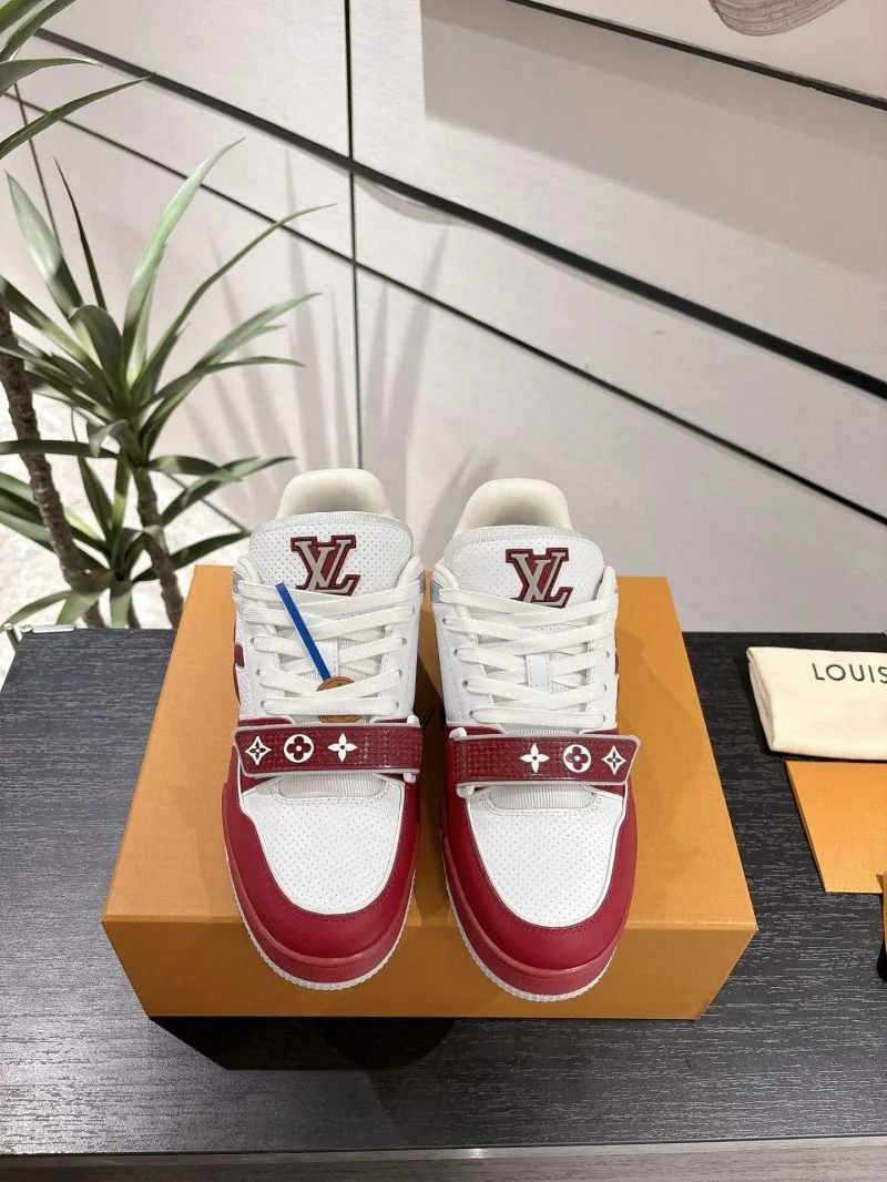 Durable Louis Vuitton Trainer Sneaker 31667
