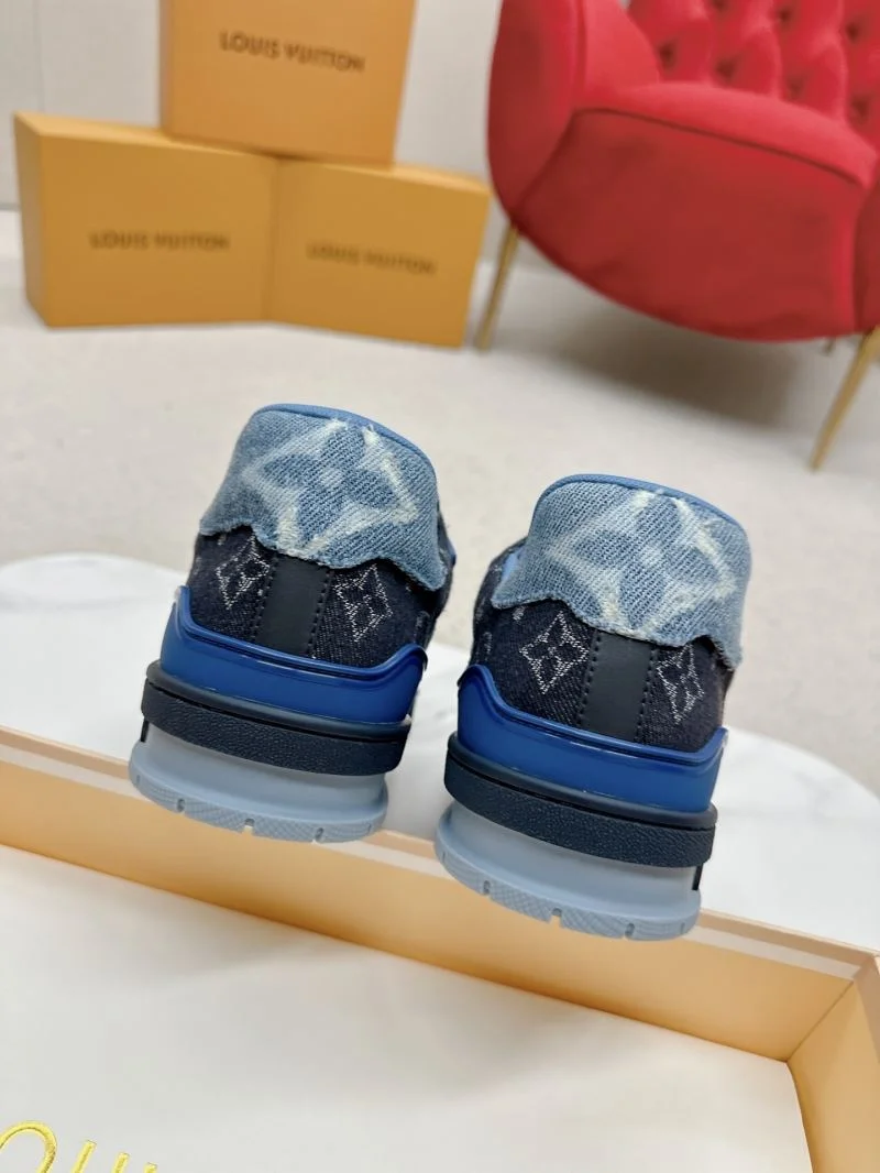Louis Vuitton Trainer Sneaker Refined 31648
