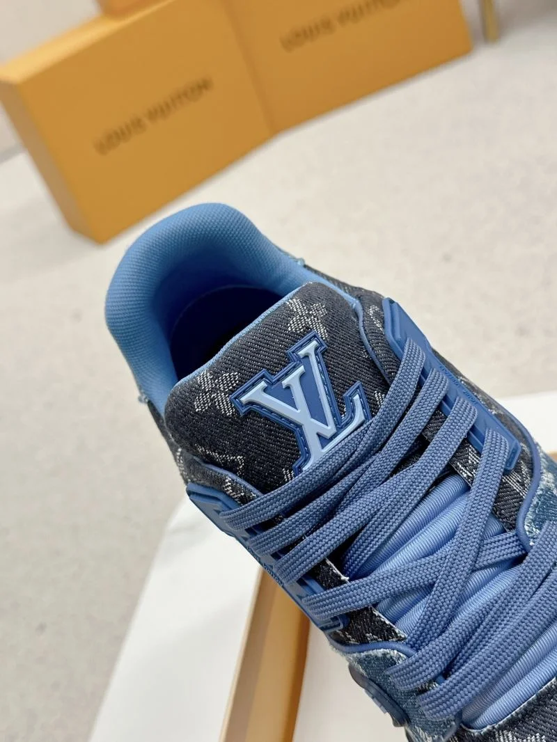 Louis Vuitton Trainer Sneaker Refined 31648